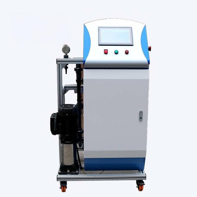 智能(néng)水(shuǐ)肥一(yī)體(tǐ)機(jī)